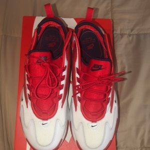 💥FREE SHIPPING💥 Nike Zoom 2k